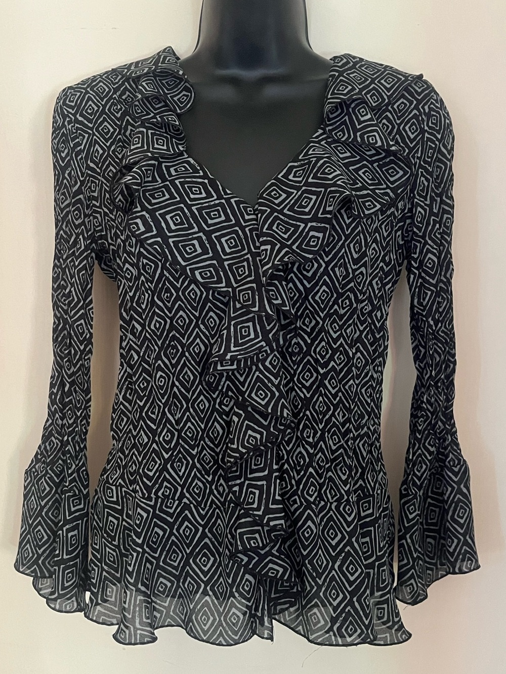 Sunny Taylor Black Geometric Ruffle-Front Blouse